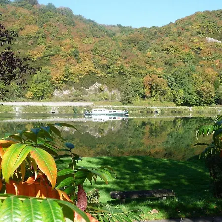 Charming Along The Meuse Hastiere-par-dela