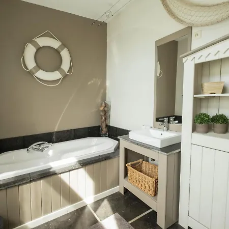 Charming Along The Meuse * Hastiere-par-dela