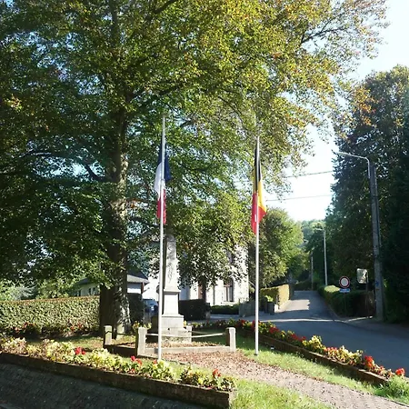 Dom wakacyjny Namur Mansion By The Meus